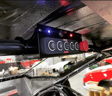 SWITCH PANEL MOUNT TUBE CLAMP